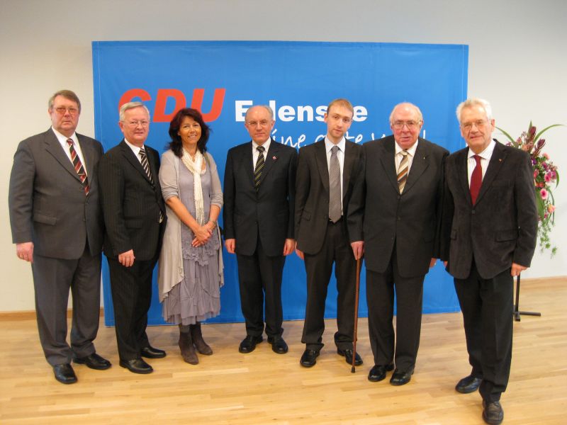von links: Heinz-Dieter Winter, Werner Cwielong, Birgit Behr, Heinz-Wilhelm Brockmann, Max Schad, Bernhard Deneke, Aloys Lenz